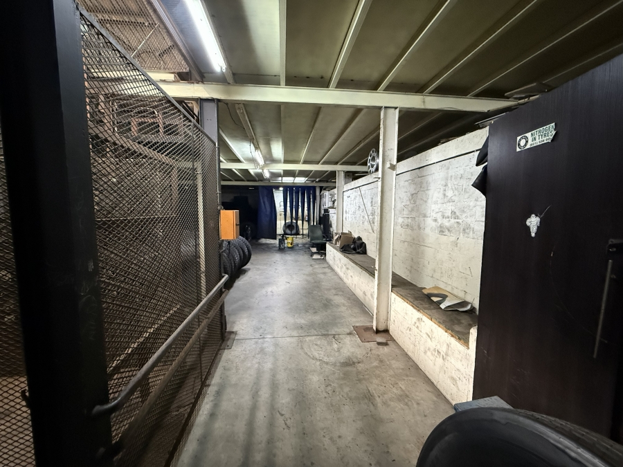 Commercial Property for Sale in Killarney Gardens Western Cape